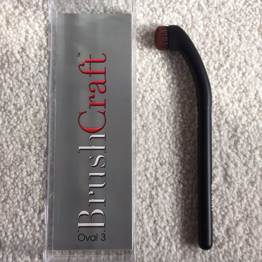 Make up brush NWOT
